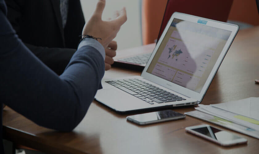 SKONTAKTUJ SIĘ Z NAMI W DOWOLNEJ CHWILI